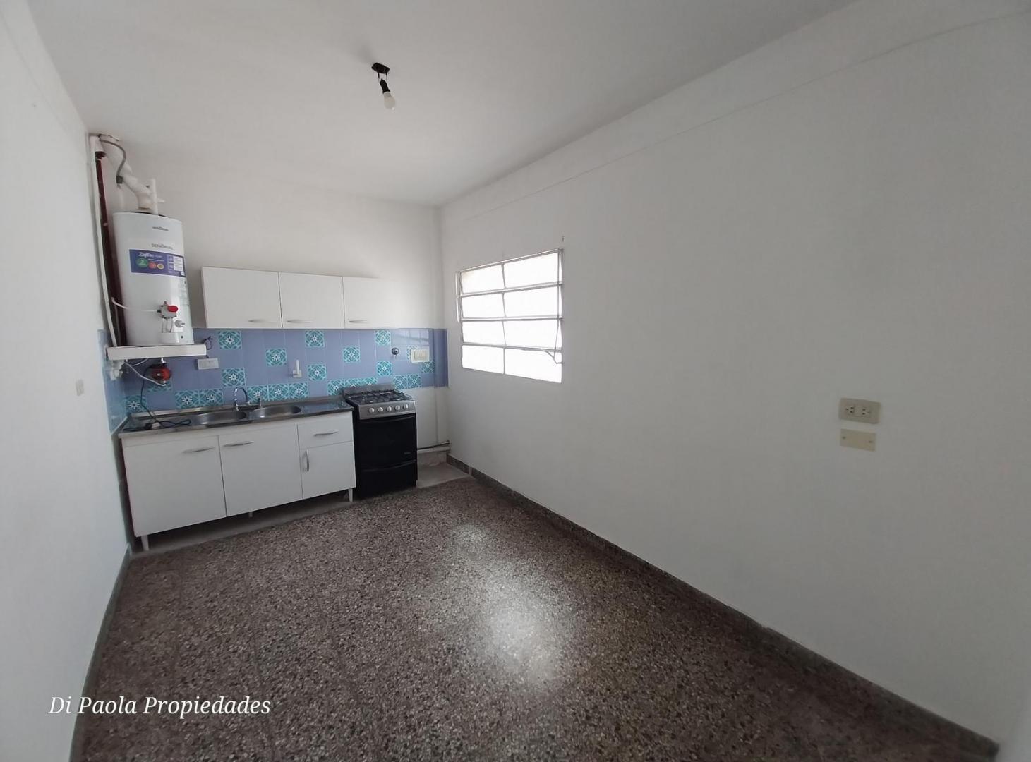 Foto de 3 ambientes moderno en planta alta, imagen 4