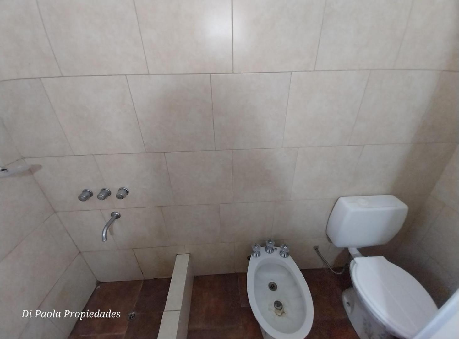 Foto de 3 ambientes moderno en planta alta, imagen 5