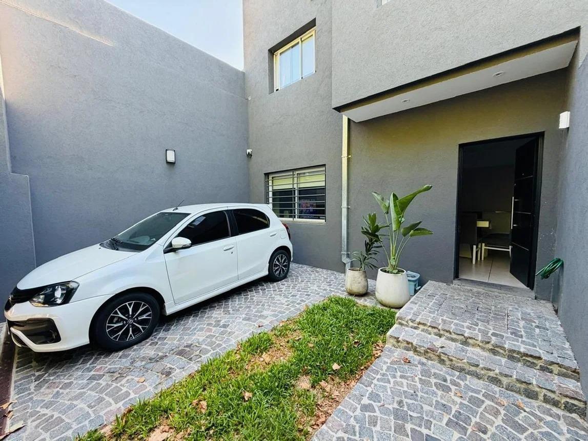 Foto de Duplex/triplex de gran categoria 200m2, imagen 4