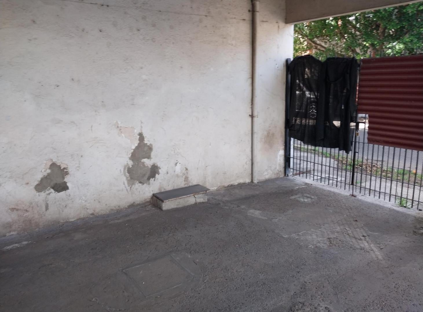 Foto de 2 ambientes al frente con patio y cochera. apto comercial y profesional, imagen 4