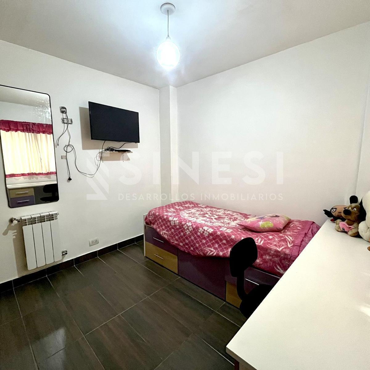 3 Amb. con Dependencia, Patio y Cochera - San Martin Centro 1