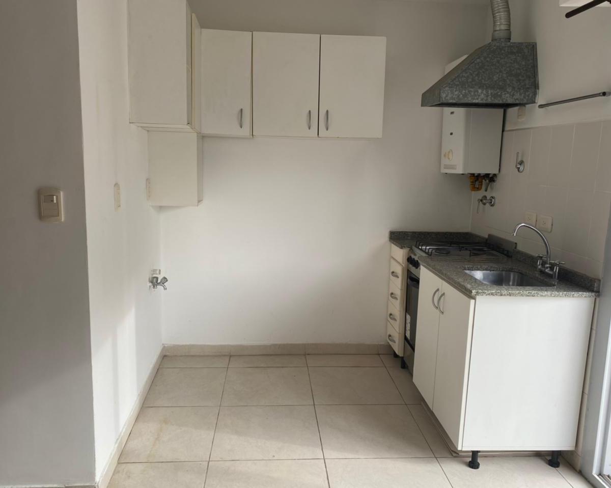 Mono Ambiente en Venta Victoria 3
