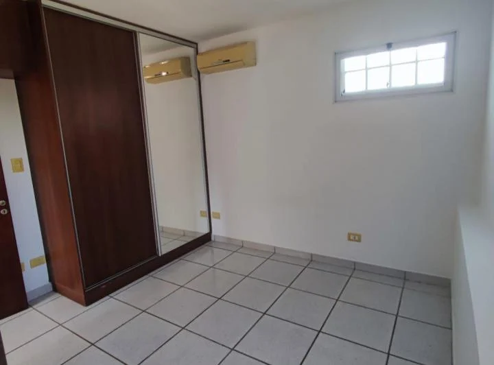 Duplex Alquiler 2 ambientes cochera Munro 1