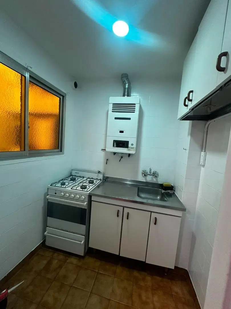 Alquiler departamento 2 ambientes LUMINOSO 8