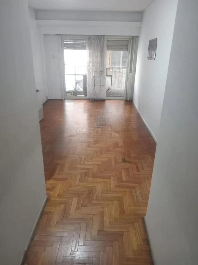 Foto de Semipiso de 60 m² 3 Ambientes con Dependencia - Venta en Vil, imagen 1