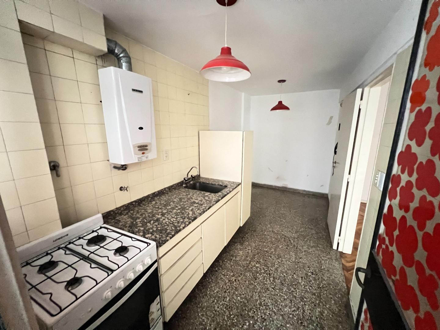 Foto de DOS AMBIENTES CON BALCON - ALQUILER, imagen 4