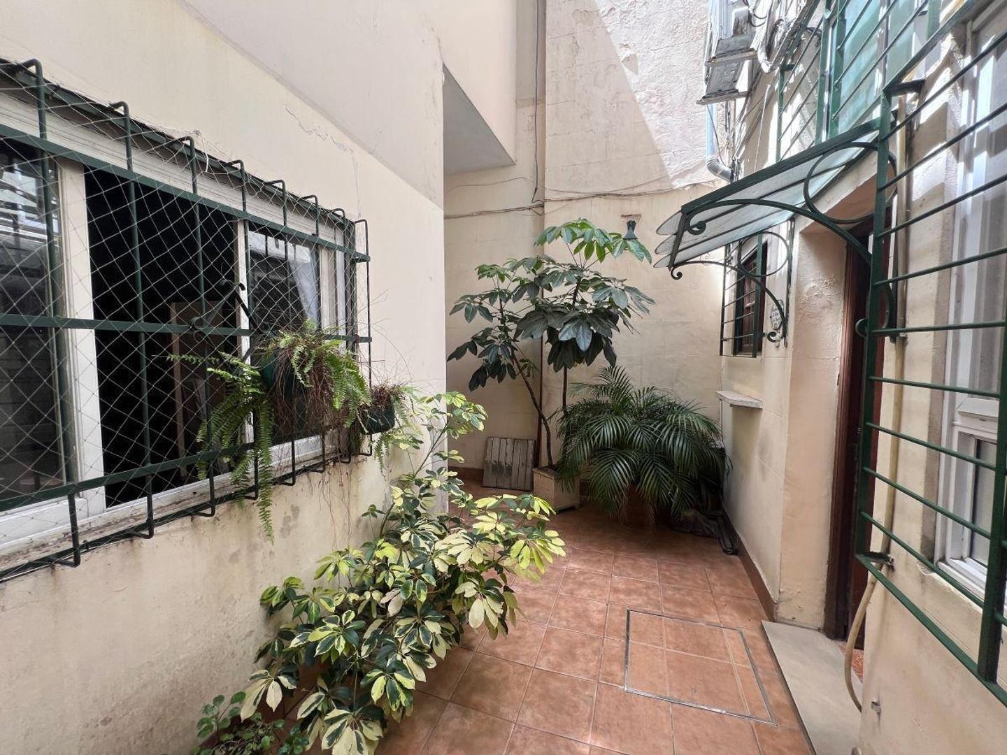 Foto de Edificio en Block - Uso Comercial., imagen 1