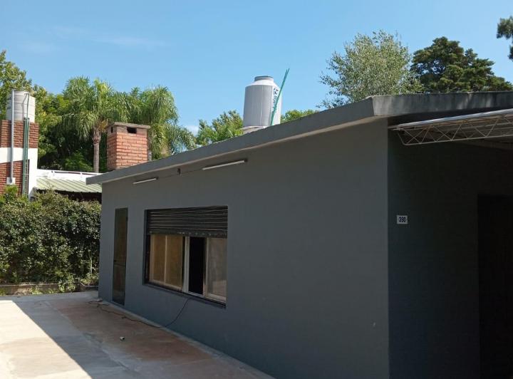 Dueños alquilan casa permanente en la localidad de Pueblo Esther 1