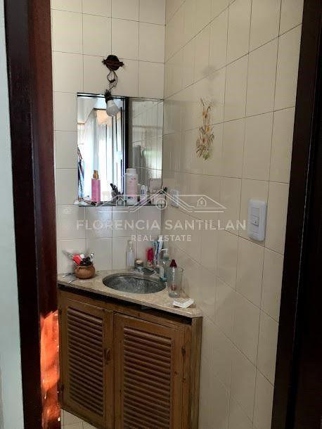 Casa de 5 Ambientes en Venta Ubicado en Brandsen, G. B. a. Zona Sur 2