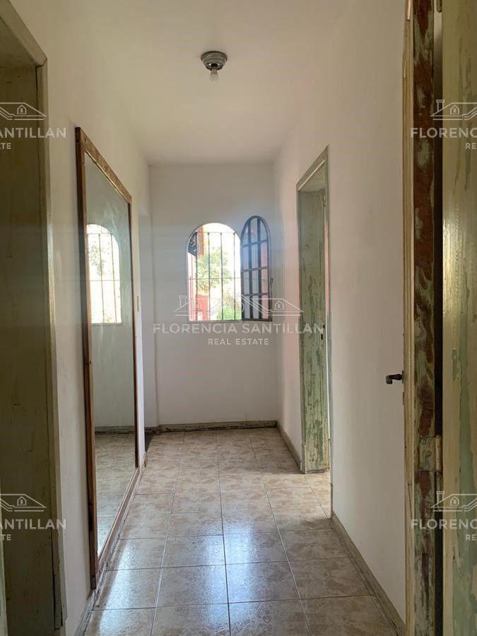 Casa Quinta de 6 Ambientes con Cochera en Venta en Luis Guillón, Esteban Echeverría, G. B. a. Zona Su 3