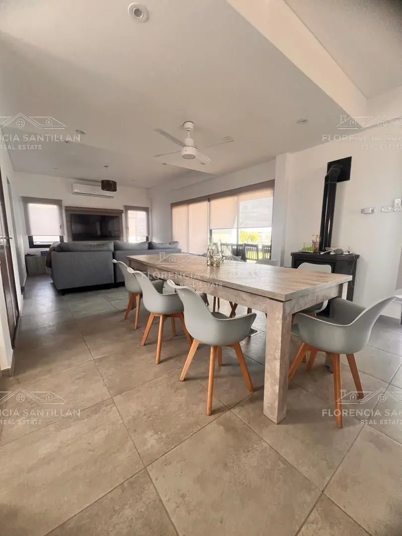 Casa Chalet  en Alquiler en Santa Clara al Sur, San Vicente, G.B.A. Zona Sur 8