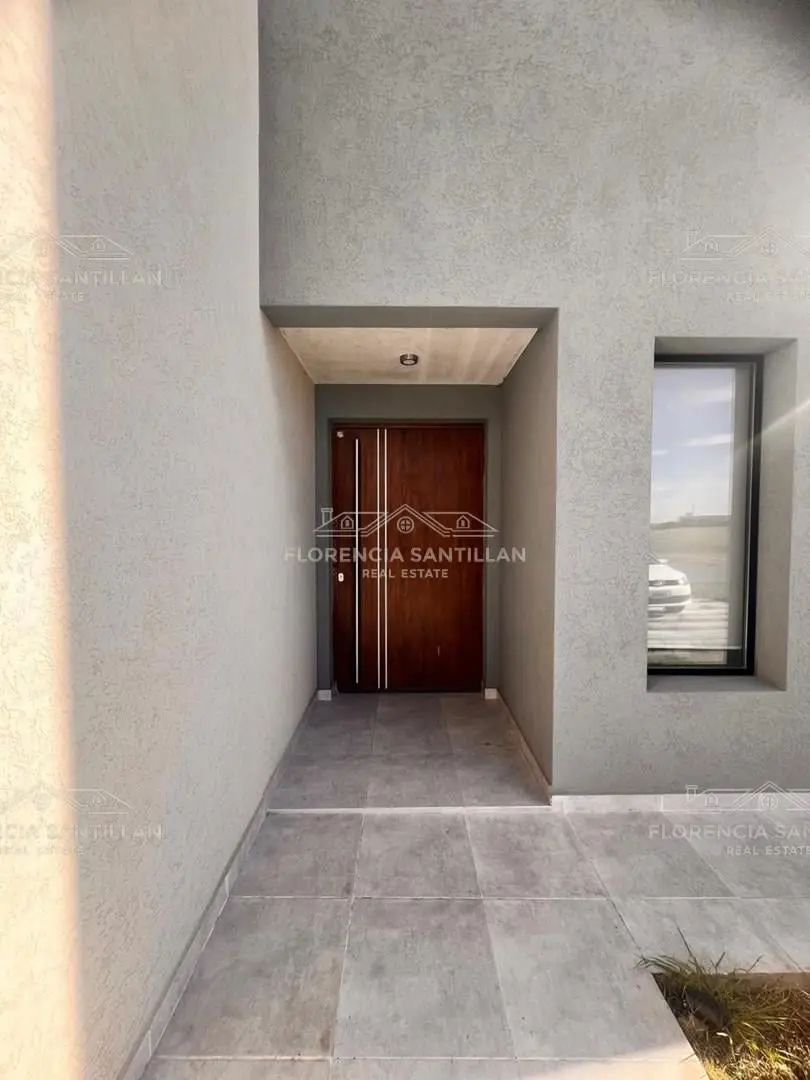 Casa Chalet  en Alquiler en Santa Clara al Sur, San Vicente, G.B.A. Zona Sur 3