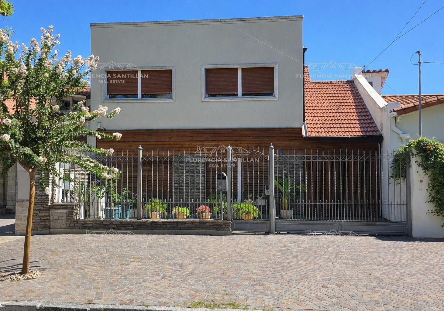 Casa  en Venta en Lomas de Zamora, G.B.A. Zona Sur, Argentina