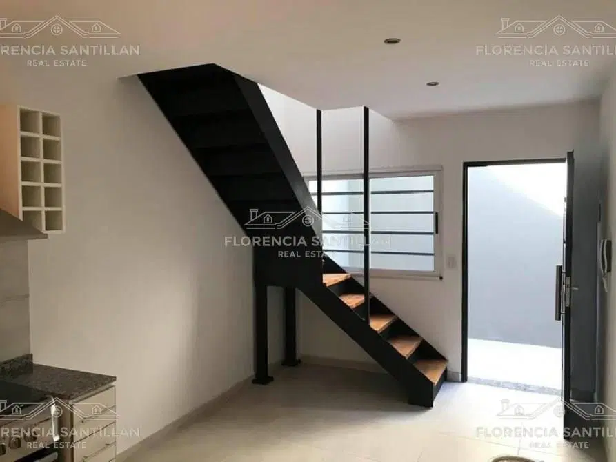 Departamento PH  en Alquiler en Lomas de Zamora, G.B.A. Zona Sur, Argentina 2