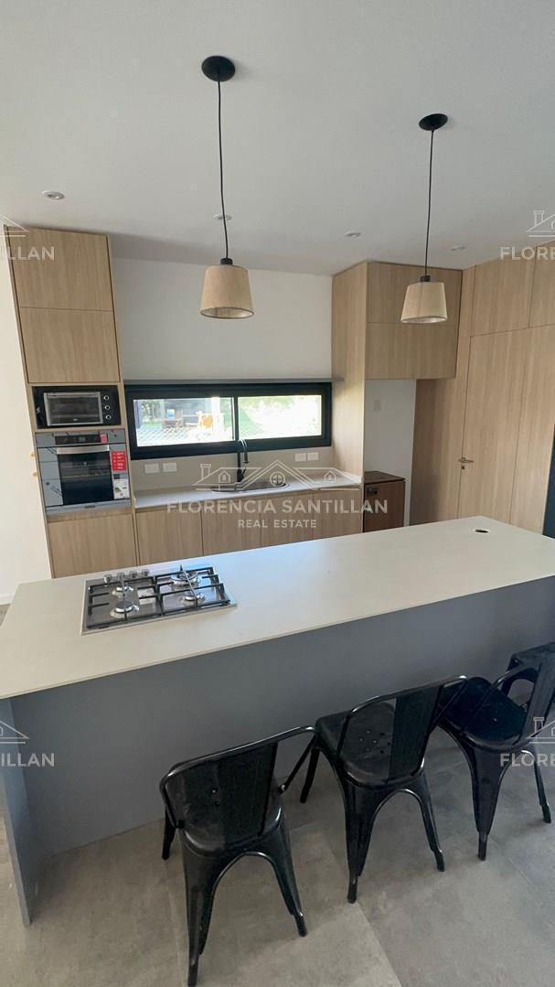 Foto de Casa Chalet en Alquiler en Santa Clara al Sur, San Vicente, G.B.A. Zona, imagen 5