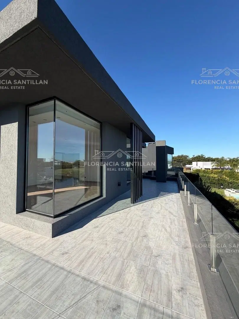 Casa Chalet  en Venta en El Cazador, Escobar, G.B.A. Zona Norte 3