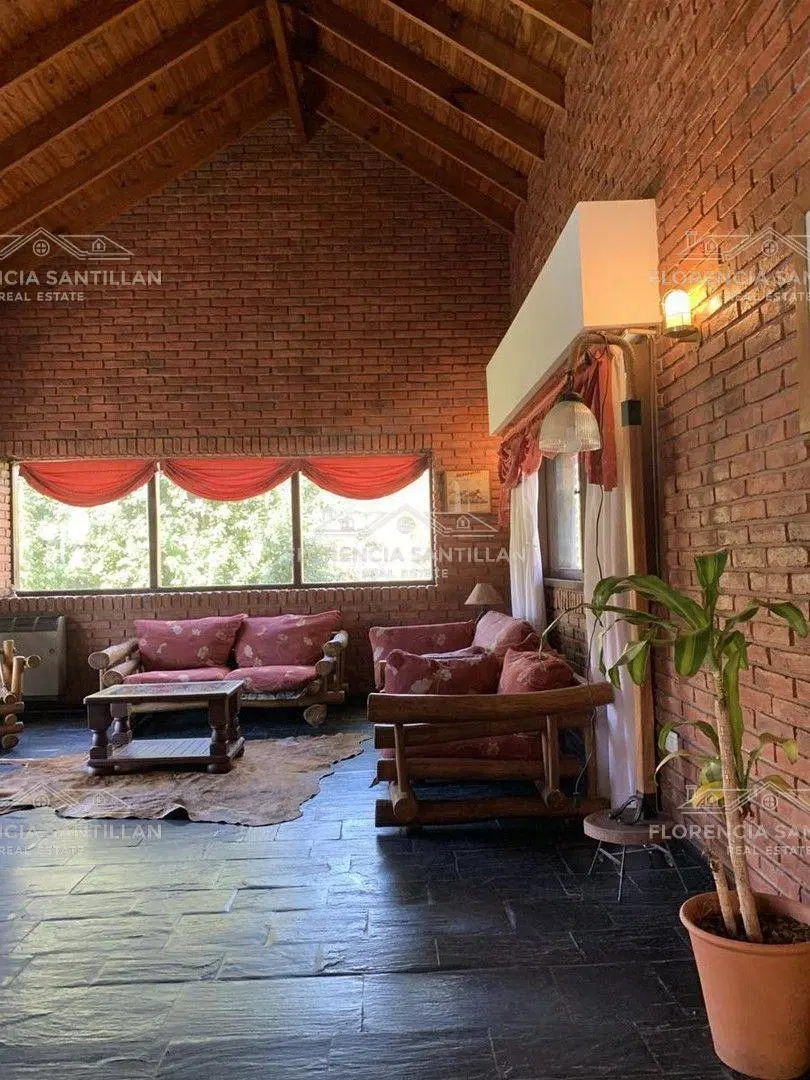 Casa  de 4 ambientes con cochera en Venta ubicado en Guernica, Presidente Perón, G.B.A. Zona Sur 5