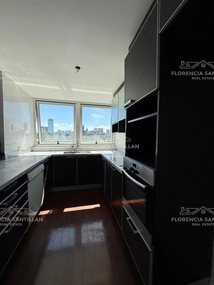 Departamento  3 ambientes con cochera en Venta en Puerto Madero, Capital Federal, Buenos Aires 2