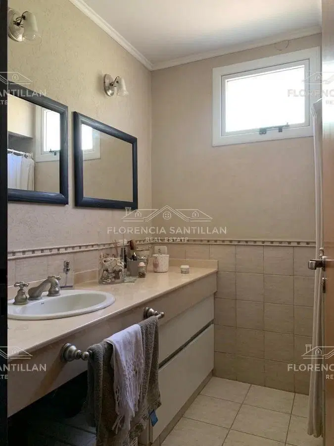 Casa de 4 ambientes con cochera en Venta en Brandsen, G.B.A. Zona Sur 3