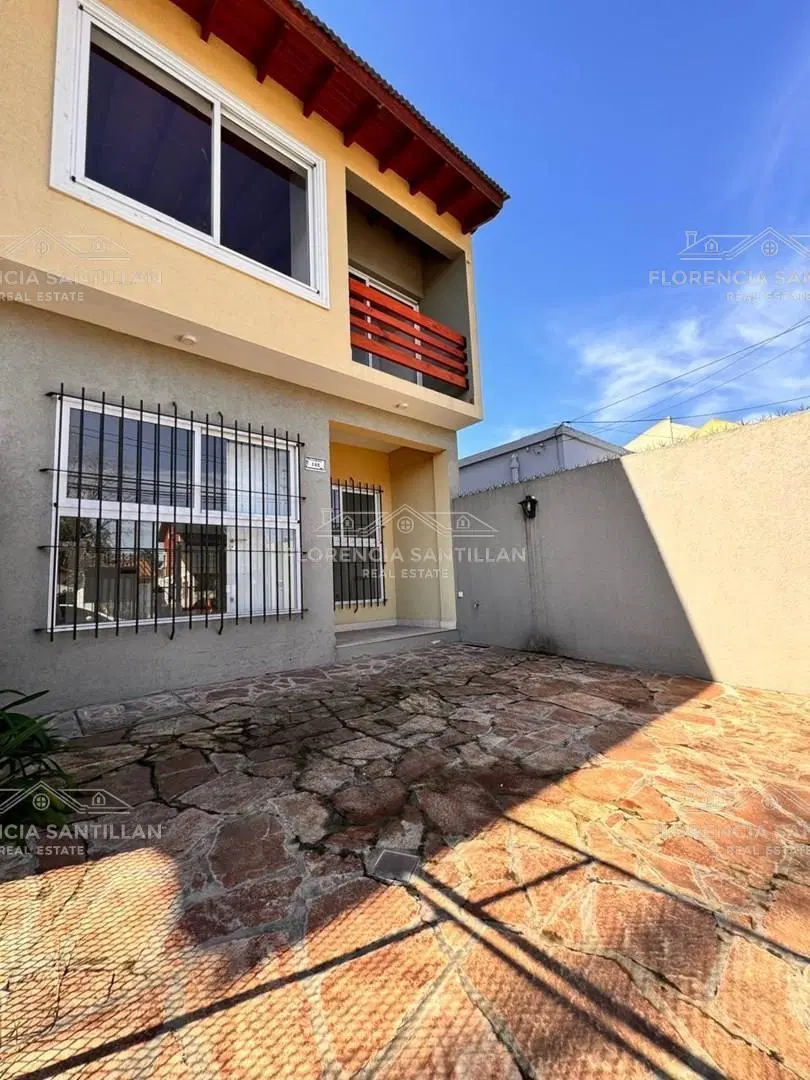 Casa Chalet 4 ambientes con cochera en Venta en Llavallol, Lomas de Zamora, G.B.A. Zona Sur 3