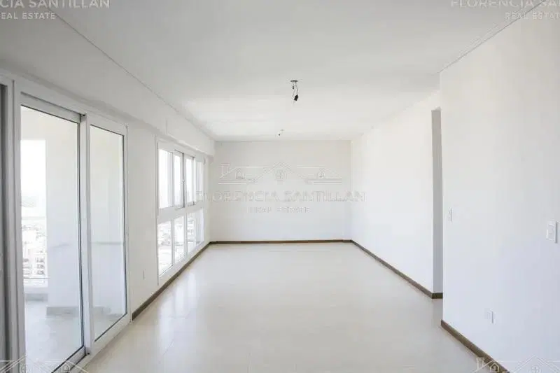 Departamento  en Venta de 4 ambientes con dos cocheras en Lomas de Zamora, G.B.A. Zona Sur, Argentin 2