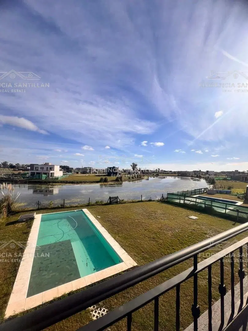 Casa Chalet  en Venta en Santa Clara al Sur, San Vicente, G.B.A. Zona Sur 3