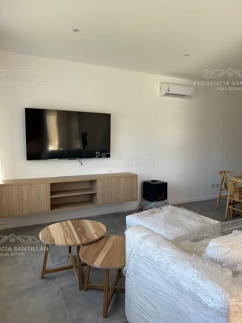 Casa Chalet  en Venta en Santa Clara al Sur, San Vicente, G.B.A. Zona Sur 2