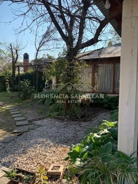 Casa de 3 ambientes con cochera en Venta ubicado en San Vicente, G.B.A. Zona Sur 2