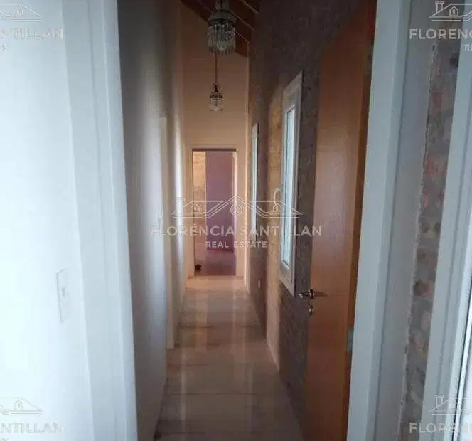 Casa de 6 ambientes con cochera en Venta ubicado en La Plata,  G.B.A. Zona Sur 5
