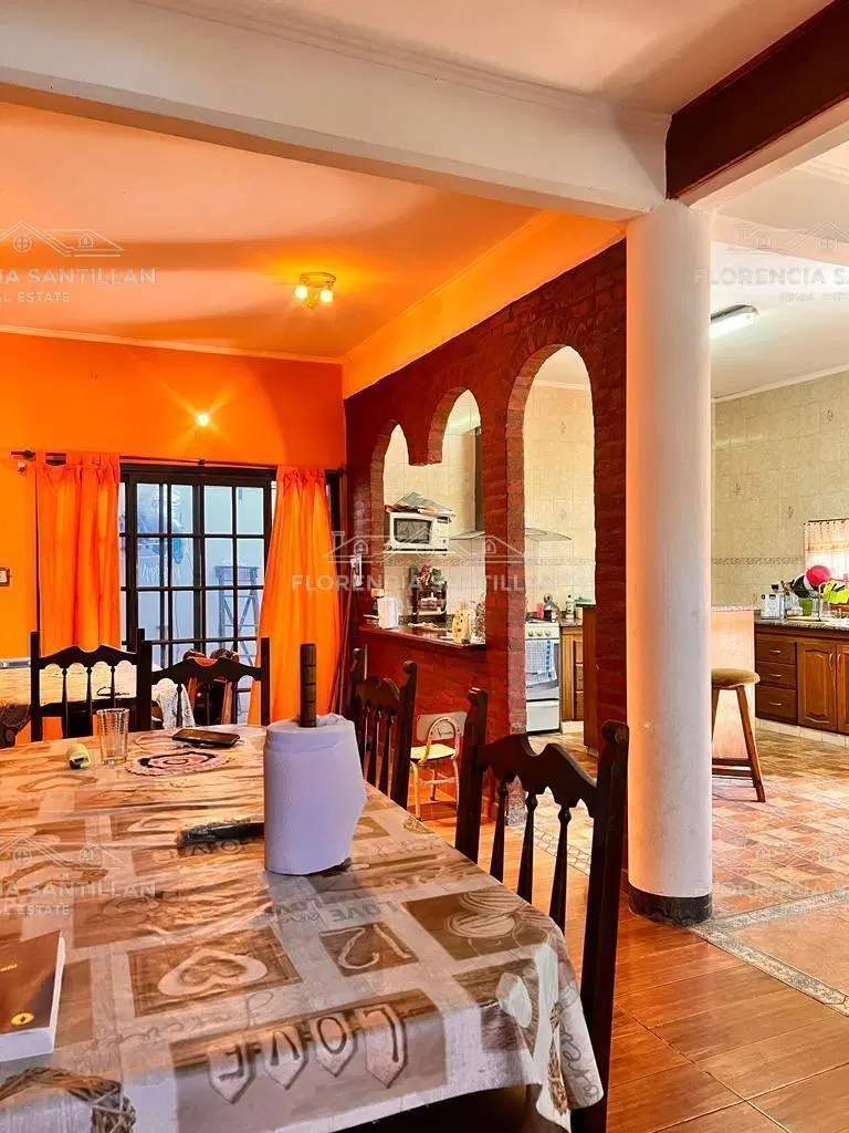 Casa de 3 ambientes con cochera en Venta en Monte Chingolo, Lanús, G.B.A. Zona Sur 3