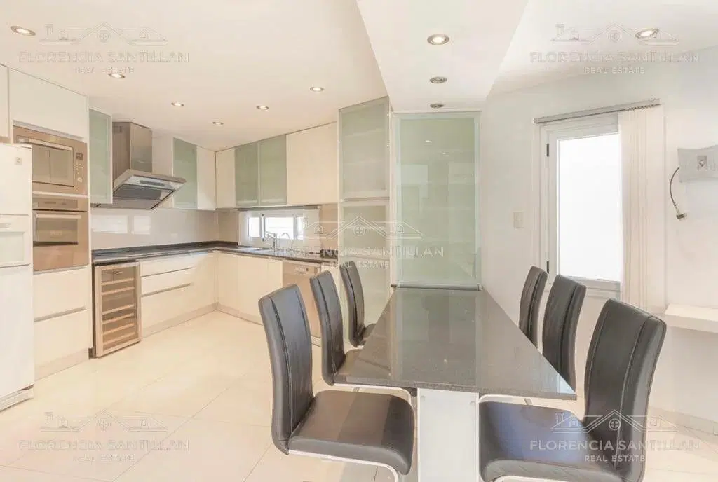 Departamento  en Venta en Lomas de Zamora,  G.B.A. Zona Sur 5