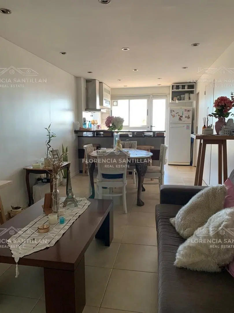 Departamento de 3 ambientes en Venta ubicado en Lomas de Zamora,  G.B.A. Zona Sur 2