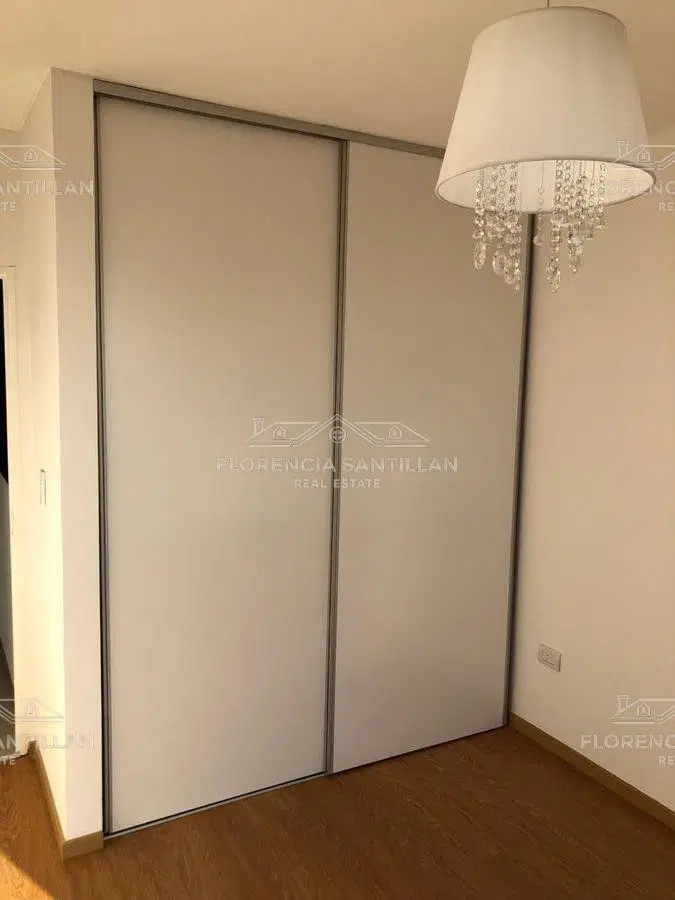 Departamento 2 ambientes con cochera  en Venta ubicado en Lomas de Zamora,  G.B.A. Zona Sur 4