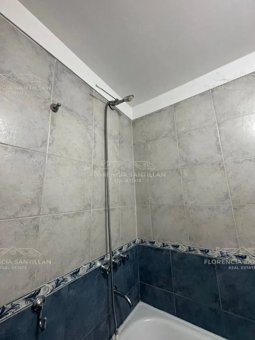 Departamento  en Alquiler en Lomas de Zamora, G.B.A. Zona Sur, Argentina 2