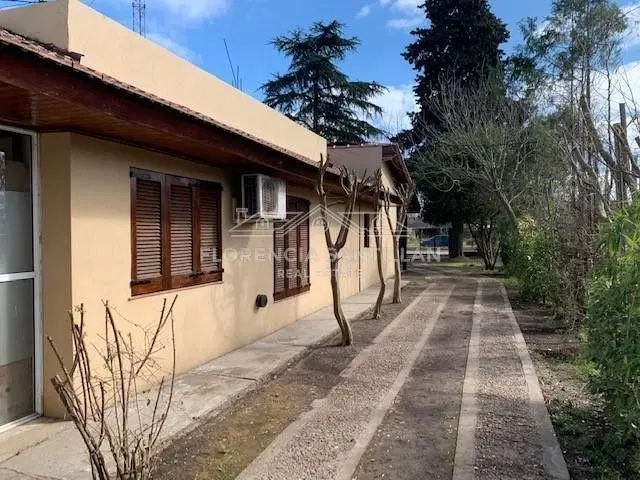 Casa de 6 ambientes  en Venta ubicado en San Vicente,  G.B.A. Zona Sur 5