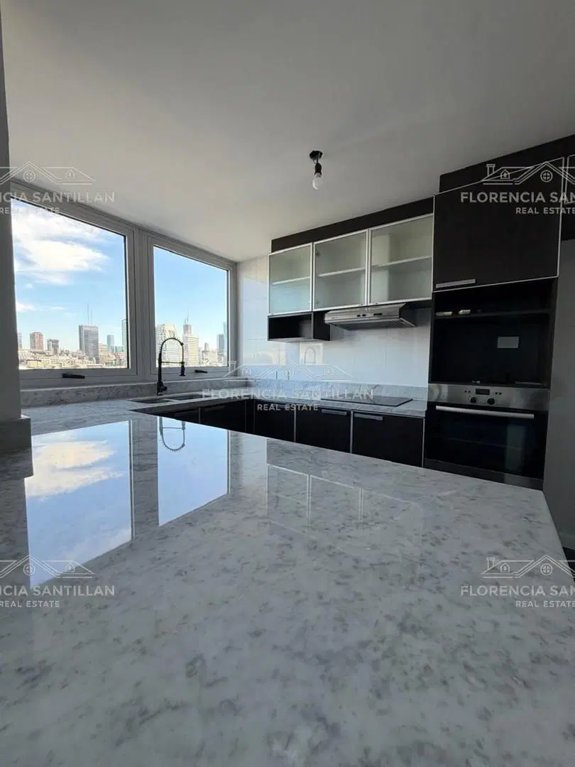 Departamento 3 ambientes con cochera  en Venta en Torres del Yacht en Puerto Madero, Capital Federal 4