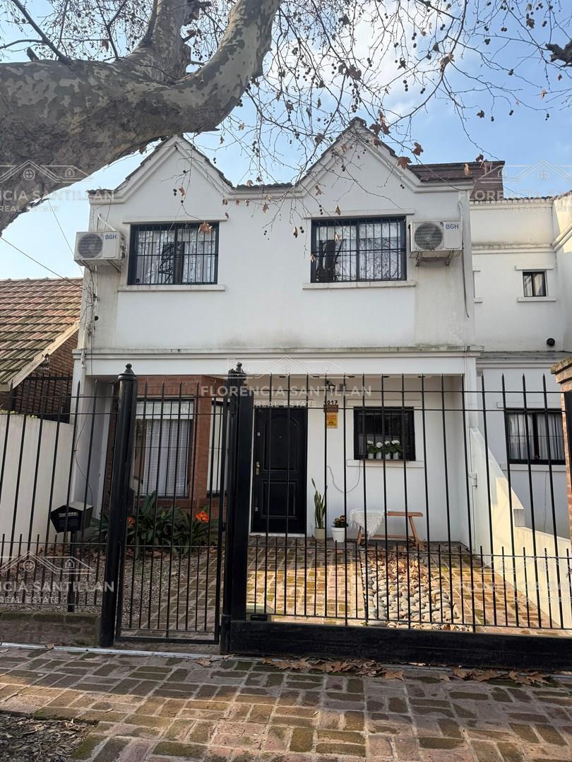 Casa Dúplex en Venta en Adrogué, Almirante Brown, G.B.A. Zona Sur