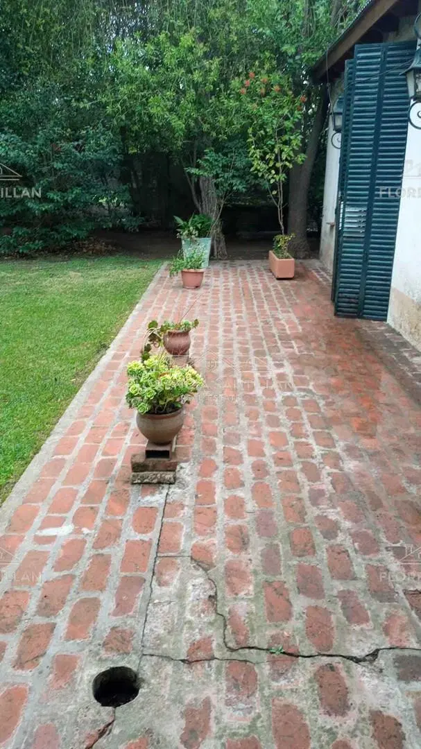 Casa Quinta 3 ambientes con cochera en Venta en Brandsen, G.B.A. Zona Sur, Argentina 1