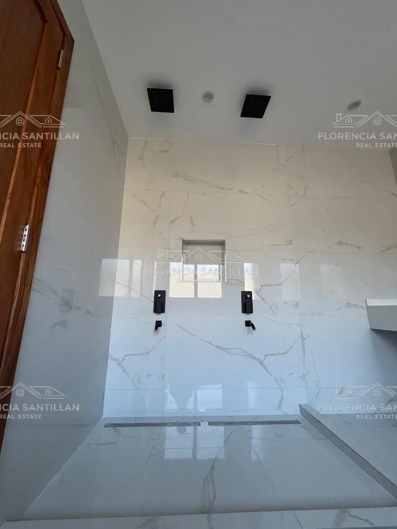 Casa Chalet  en Venta en El Cazador, Escobar, G.B.A. Zona Norte 4