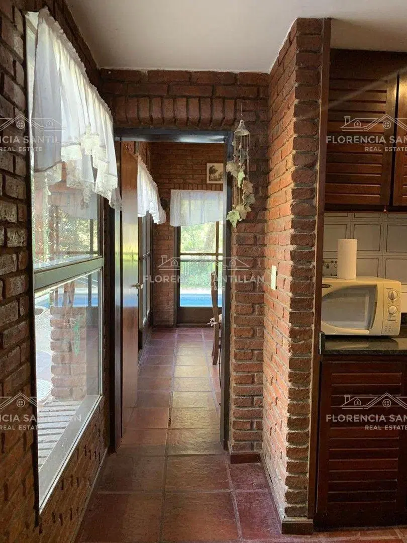 Casa  de 4 ambientes con cochera en Venta ubicado en Guernica, Presidente Perón, G.B.A. Zona Sur 4