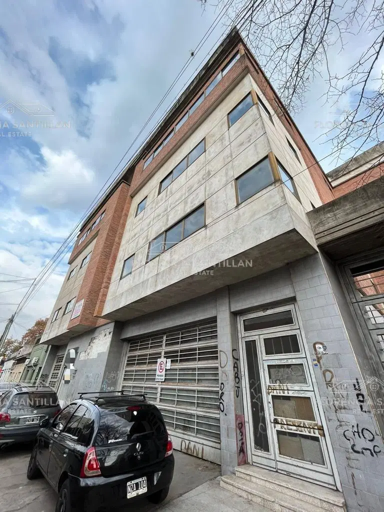 Depósito en Venta en Remedios De Escalada, Lanús, G.B.A. Zona Sur 4
