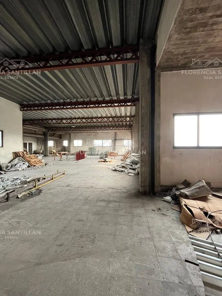 Depósito en Venta en Remedios De Escalada, Lanús, G.B.A. Zona Sur 5