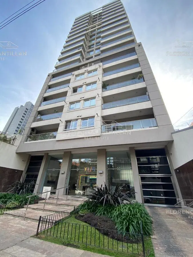 Departamento 2 ambientes con cochera en Venta en Lomas de Zamora, G.B.A. Zona Sur, Argentina 1