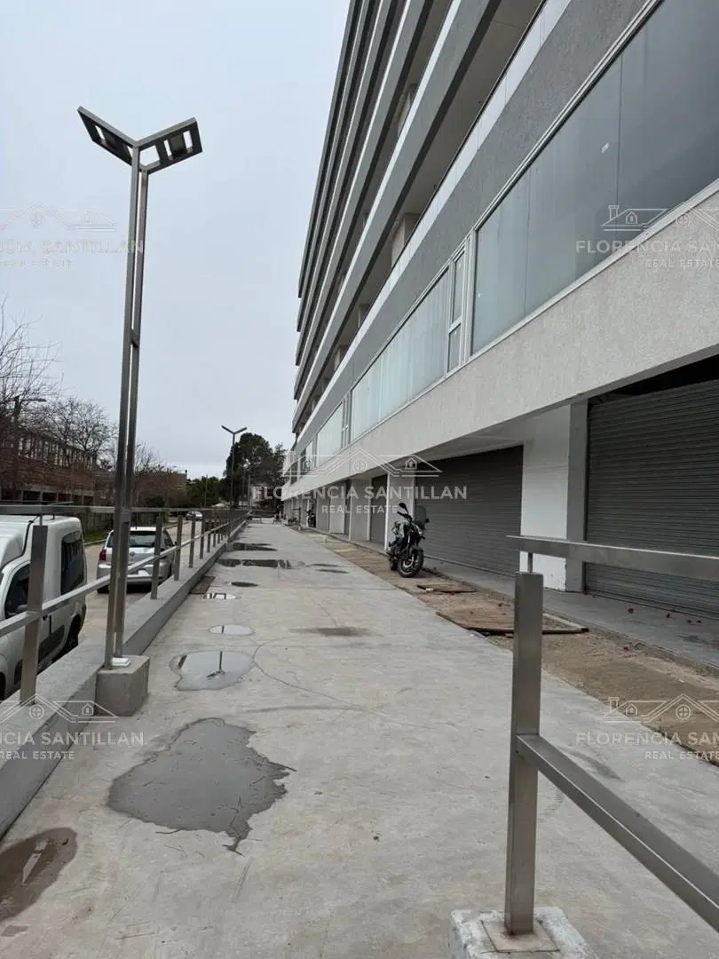 Local  en Alquiler en Canning Center, Esteban Echeverría, G.B.A. Zona Sur 5