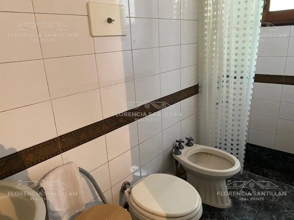 Oficina  en Alquiler en Lomas de Zamora, G.B.A. Zona Sur, Argentina 2