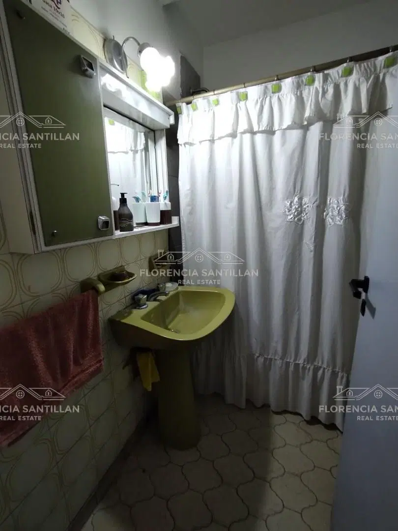 Casa Chalet  de 3 ambientes con cochera en Venta en Temperley, Lomas de Zamora, G.B.A. Zona Sur 3