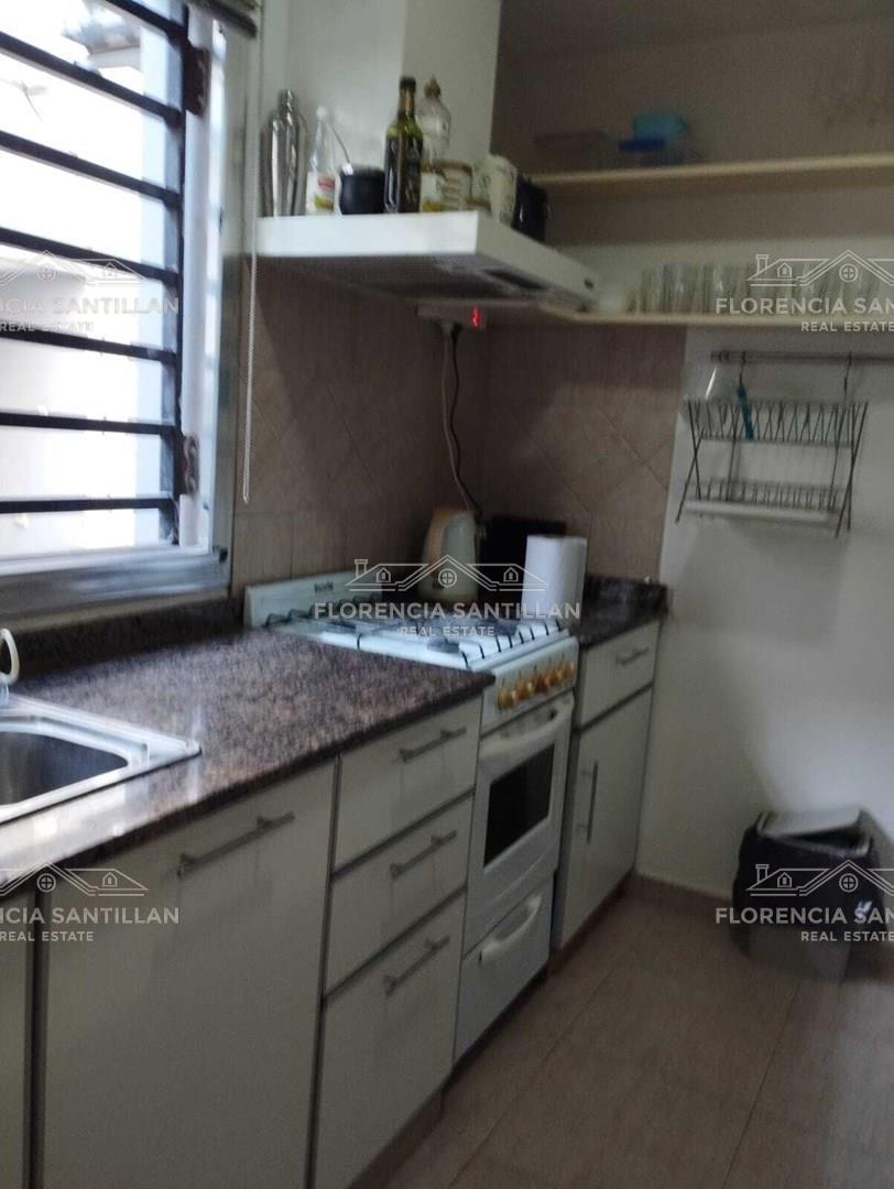 Foto de Departamento 2 ambientes en Alquiler en Lomas de Zamora, G.B.A. Zona Sur, imagen 3