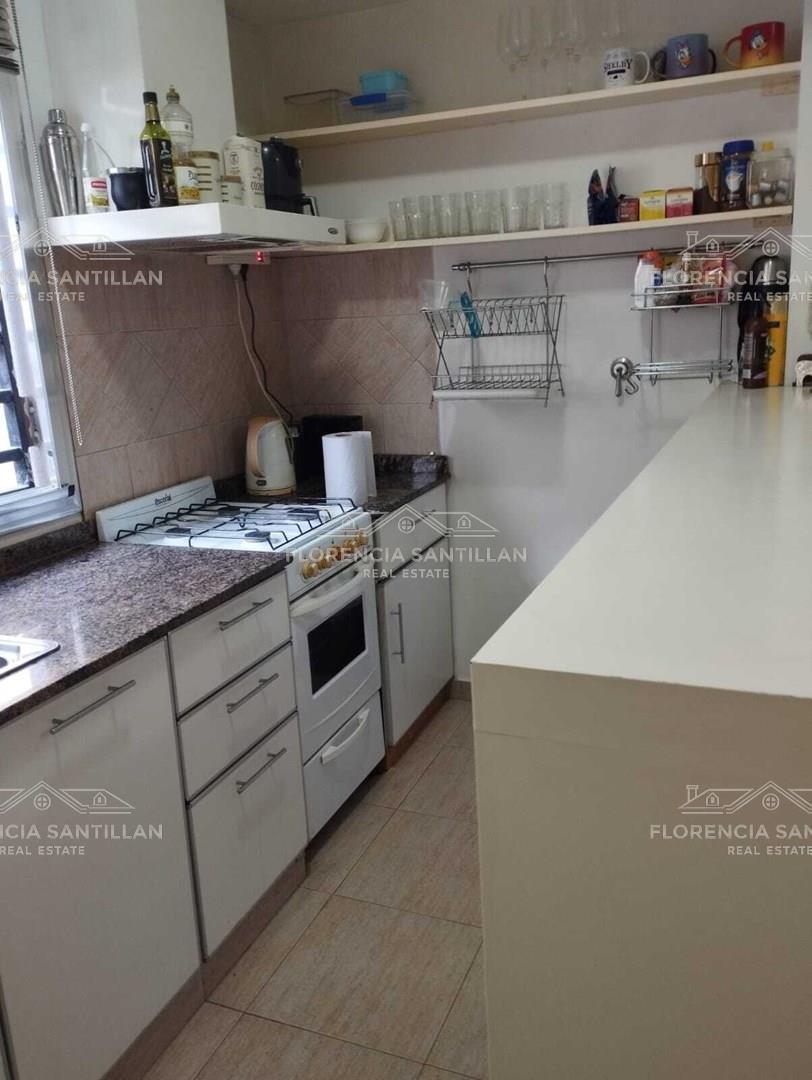 Foto de Departamento 2 ambientes en Alquiler en Lomas de Zamora, G.B.A. Zona Sur, imagen 1