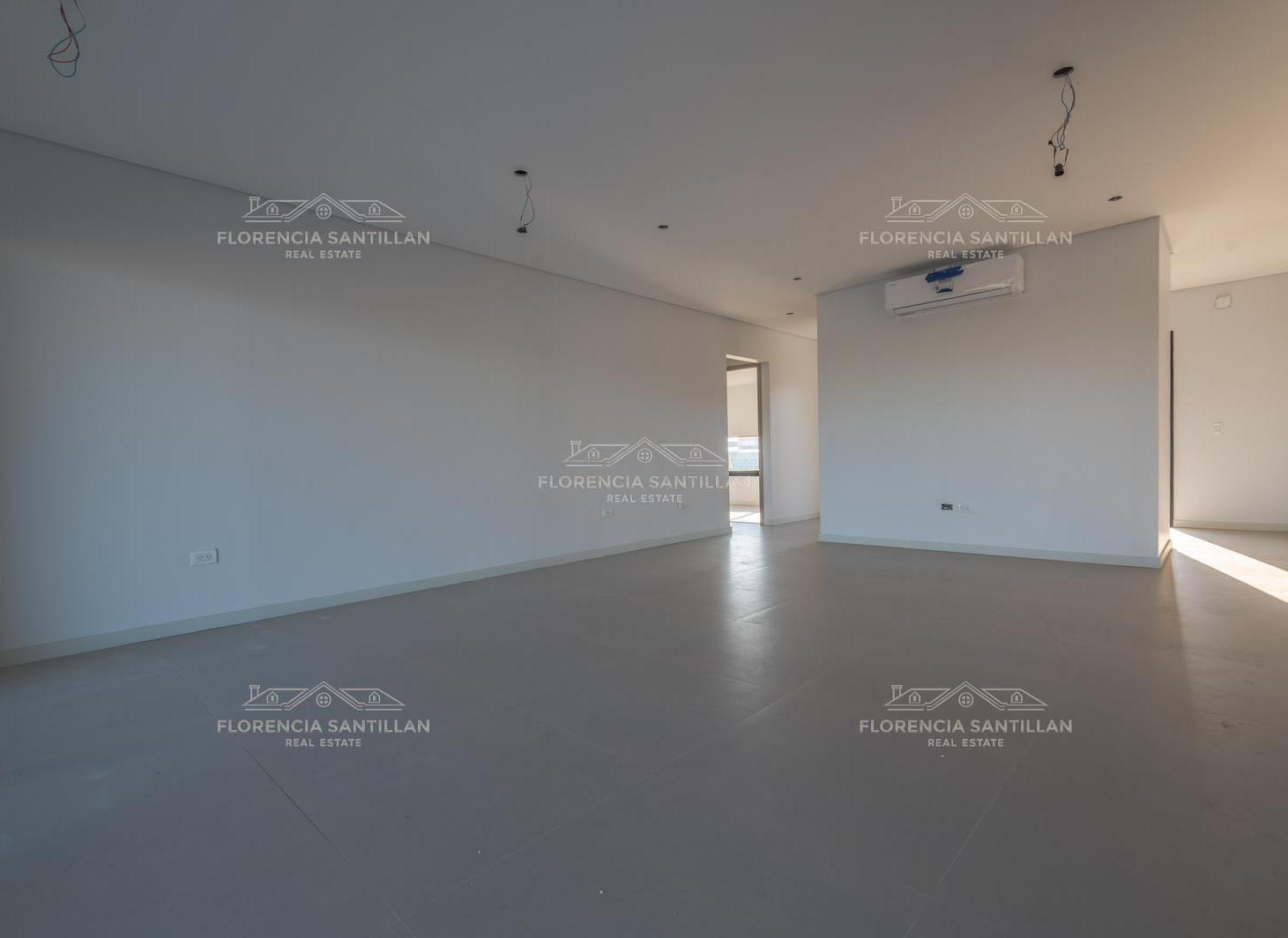 Foto de Casa Chalet de 5 ambientes en Venta en Puertos, Escobar, G.B.A. Zona, imagen 2