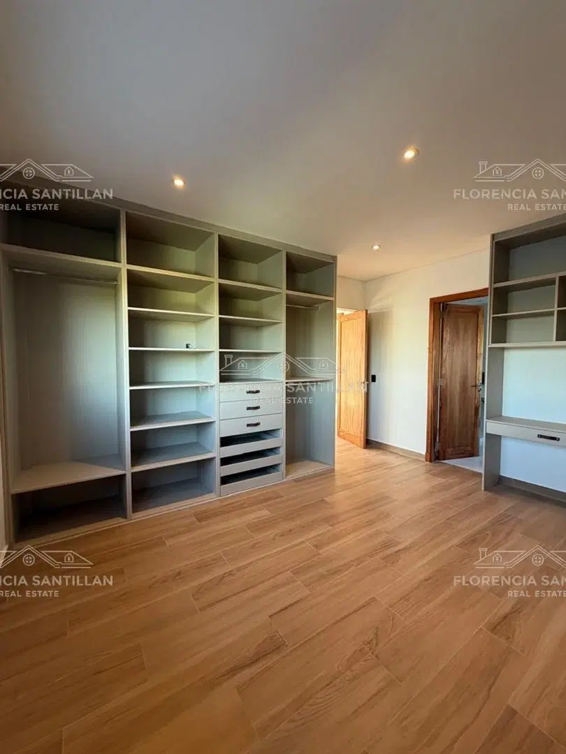 Casa Chalet  en Venta en El Cazador, Escobar, G.B.A. Zona Norte 8